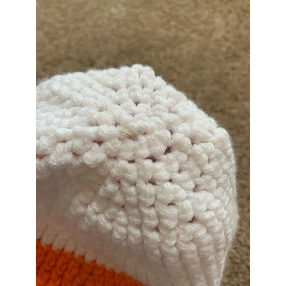 University of Tennessee NEW Hand Knit Orange/White S/M Beanie adult women's - Picture 4 of 5